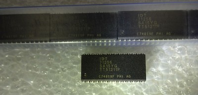 SRAM Memory 1Mb 512Kb 256Kb 128Kb IDT