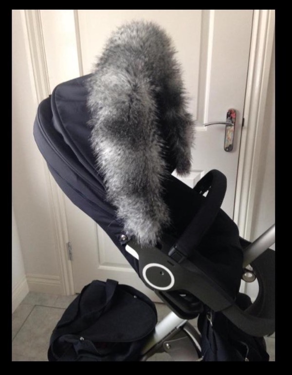 Pram luxury fur hood ( Icandy bugaboo stoake Quinny silver cross oyster ) in Barking, London