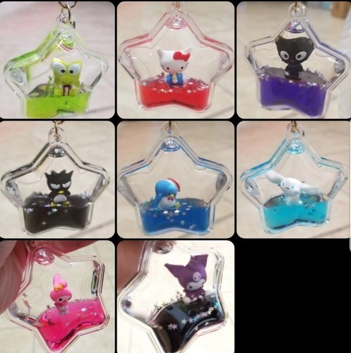 Sanrio Tsunameez Hello Kitty & Friends 8pc Glitter Shaker Keychain