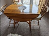Dining/ Kitchen drop leaf Table & 4 chairs
