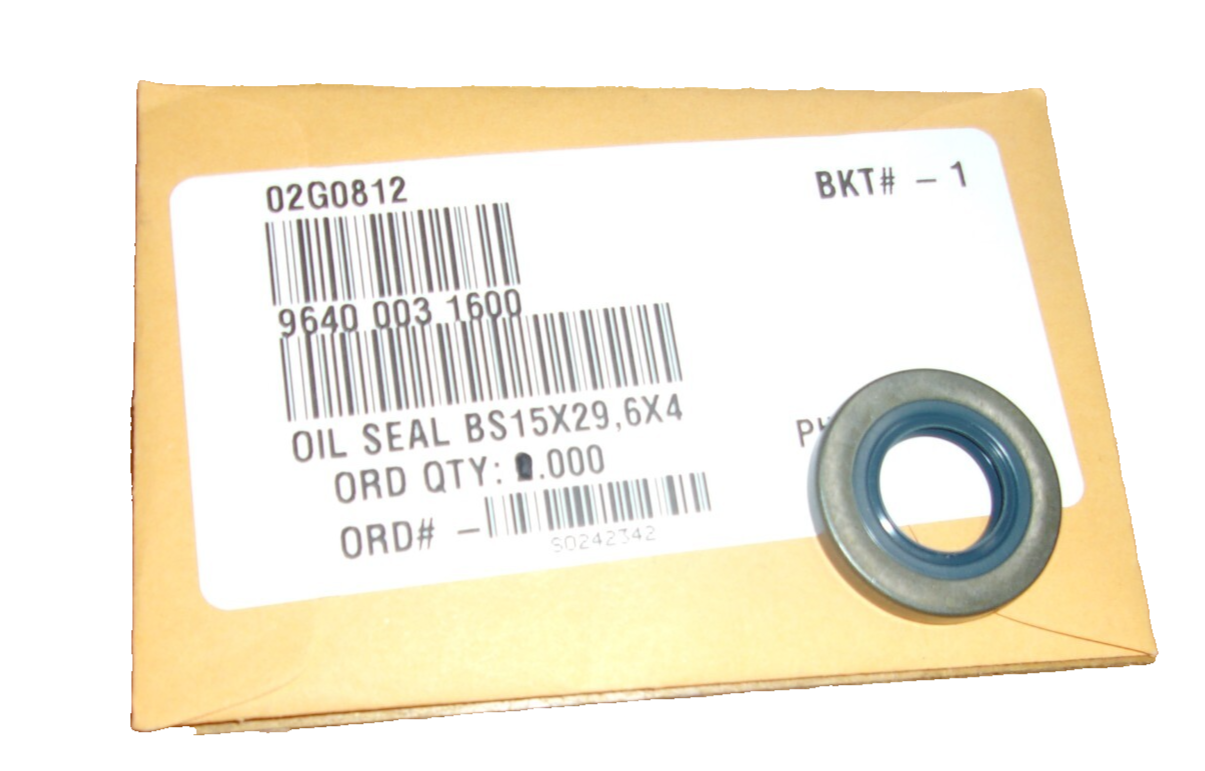 Stihl Genuine Oil Seal 15x29.6x4 OEM 9640-003-1600 #GM-C1F1