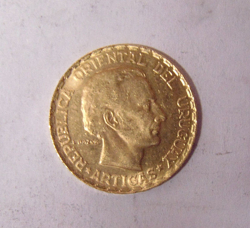 1930 Uruguay 1/4 oz Gold Cinco Pesos Uncirculated