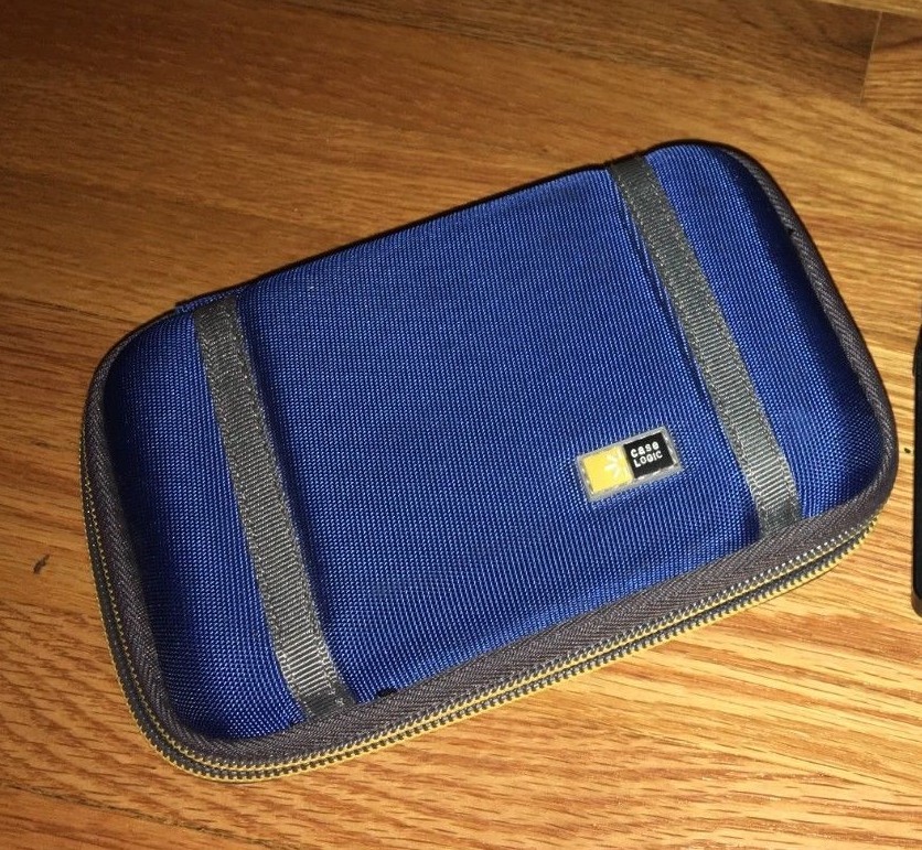 Case Logic Compact Portable Case for Nintendo DS Lite & charger