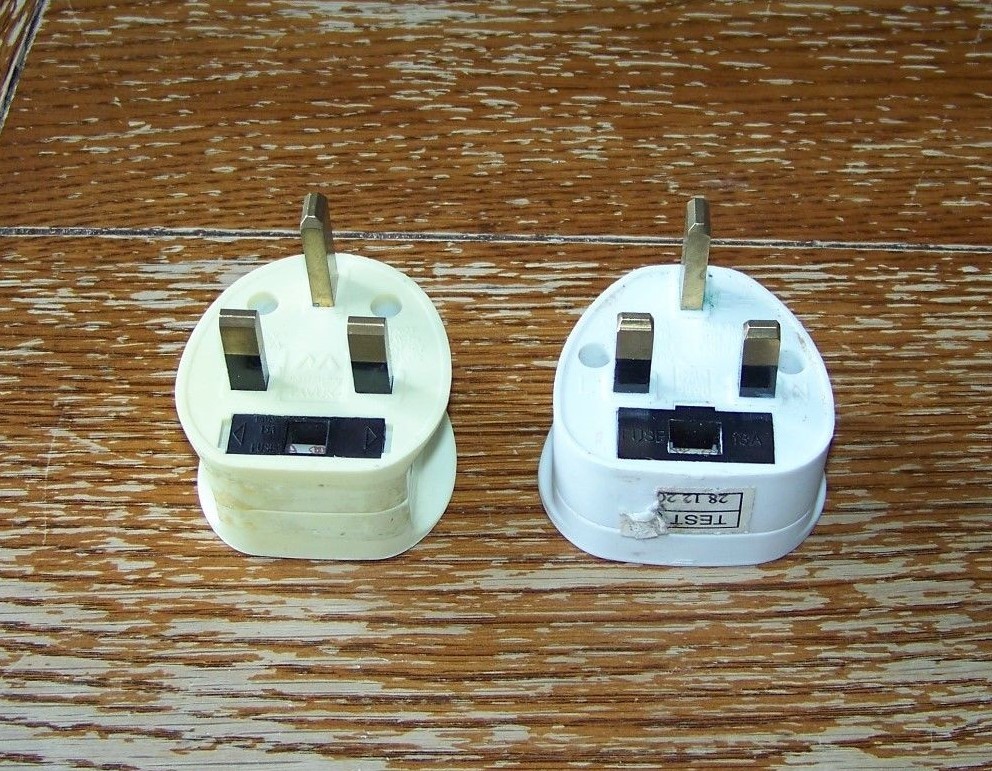 Lot of Conversion Plugs German European Standard Adapter Universal + Book