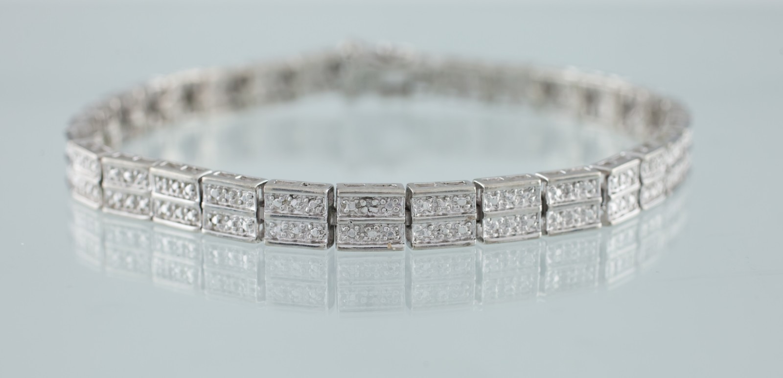 Sterling Silver Link Chain Bracelet with Insertion Clasp
