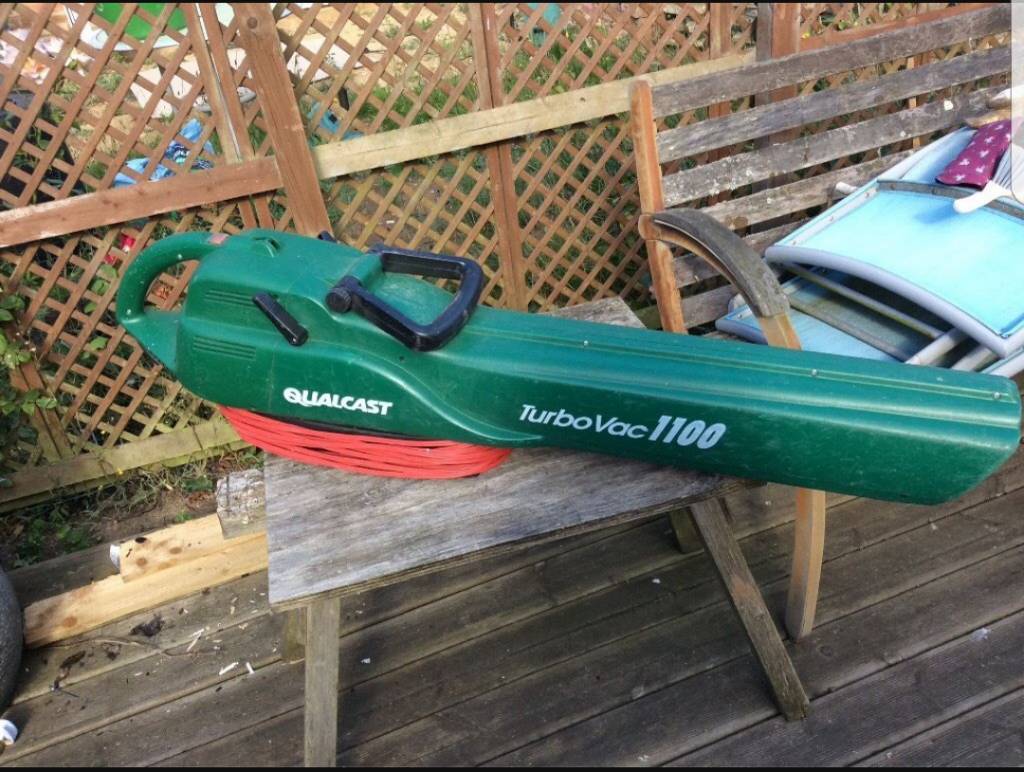 Qualcast turbo vac 1100 Leaf blower in Headington, Oxfordshire Gumtree