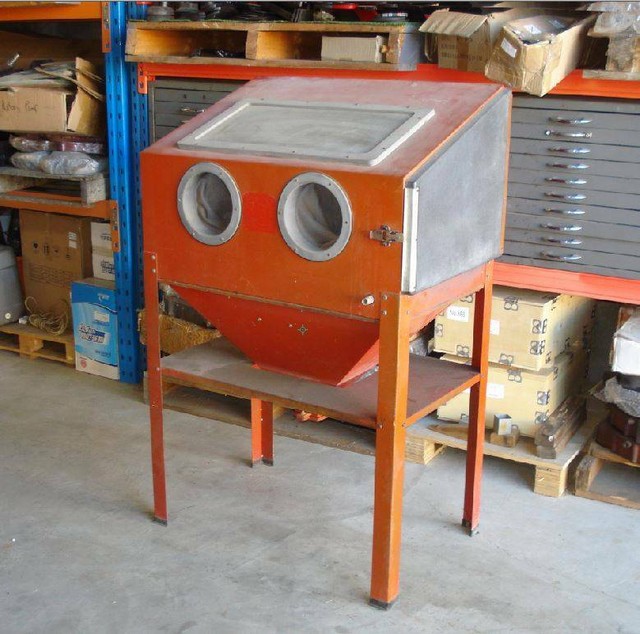 Sand Blasting Cabinet | Hand Tools | Gumtree Australia ...