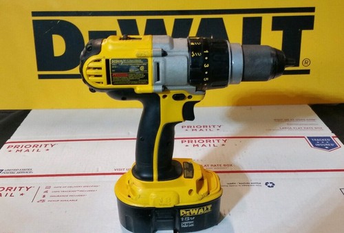 DeWalt DCD950 18-Volt XRP NiCd Cordless 1/2 in. Hammer Drill/Driver + Battery