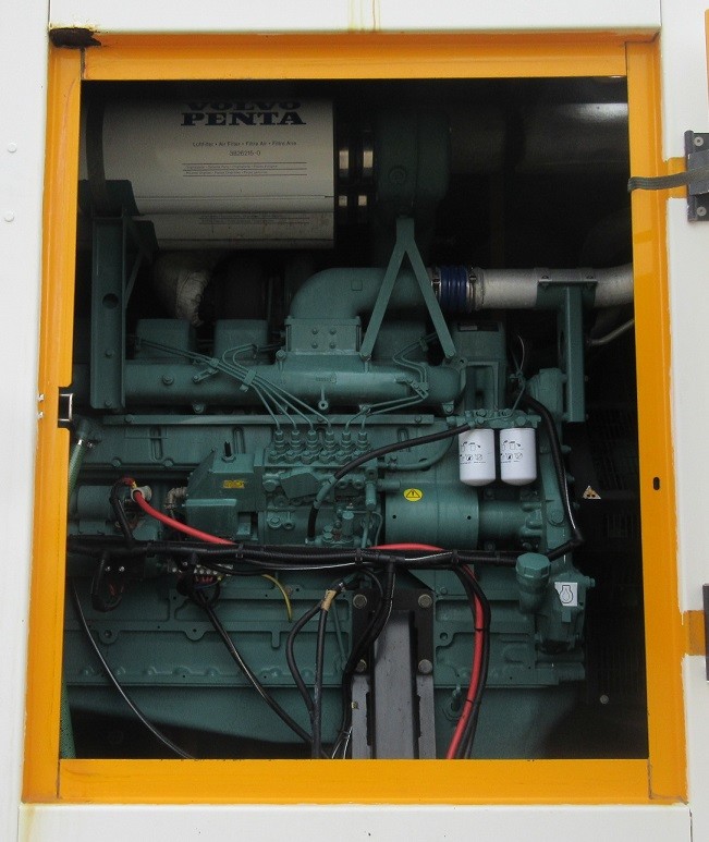 504 kw SDMO / Volvo Penta Diesel Generator / Genset - Load Bank Tested