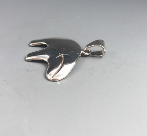 Sterling Silver Navajo Signed Bear Fetish Pendant with Heart Line Large Bail