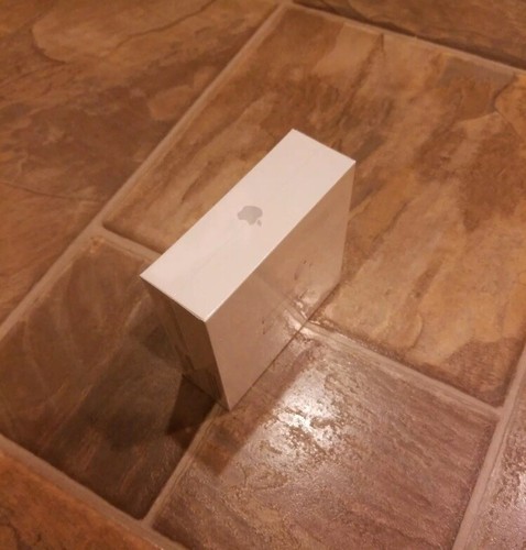 Apple AirPods Factory Completely Sealed! US Dispatch only! Early Quick Dispatch!