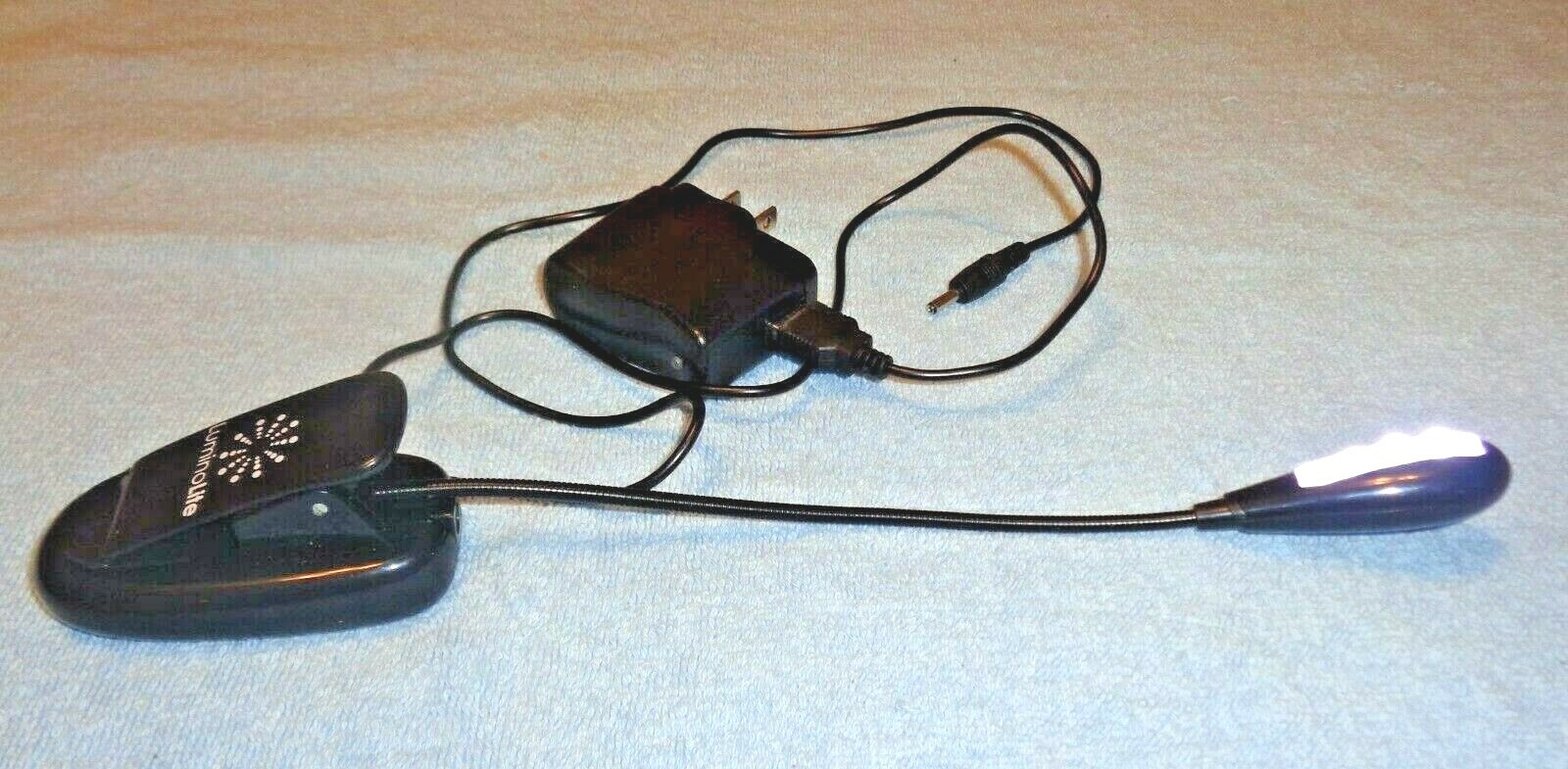 LuminoLite- 4 LED Clip On Reading Light w/ Charger- 2 Levels Brightness