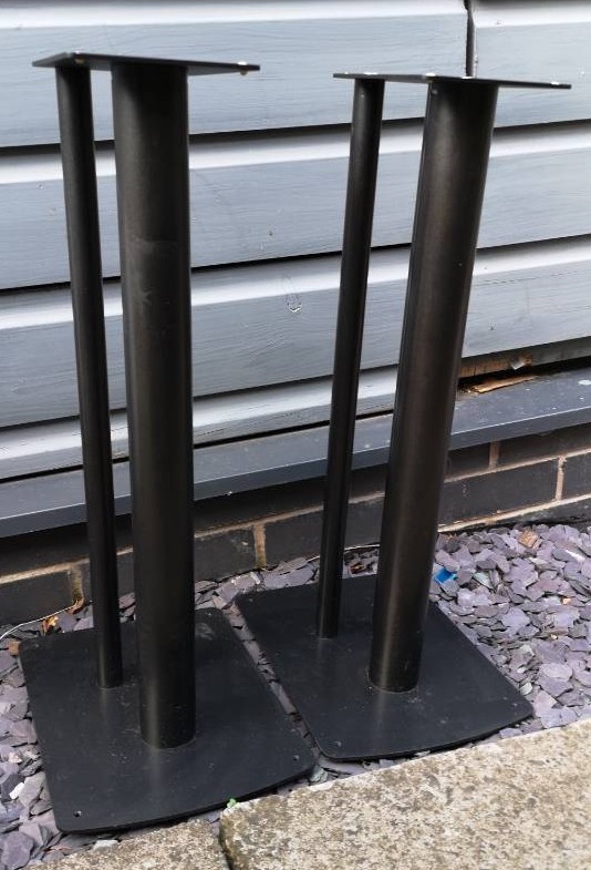 Black 3 legged floor standing speaker stands/mounts in Glasgow Gumtree