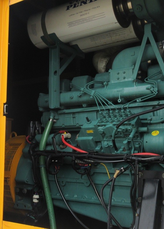 504 kw SDMO / Volvo Penta Diesel Generator / Genset - Load Bank Tested