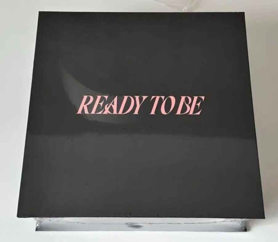 TWICE 5th World Tour Ready To Be In Japan Upgrade Benefit