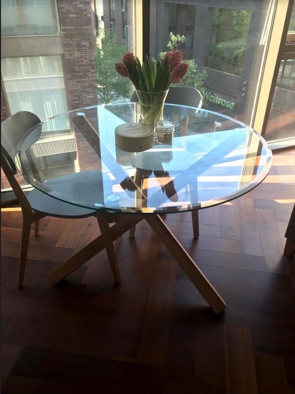 Glass top, 4 seater dining table in London Gumtree