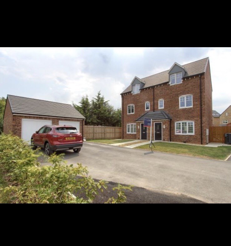 3 bed New build in Acklam (Low Lane) for rent, whilst property for sale