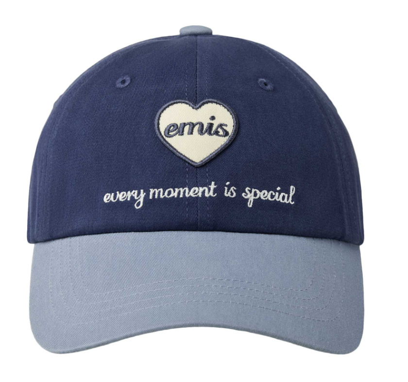 【EMIS】HEART WAPPEN BALL CAP-NAVY HEART WAPPEN BALL CAP-NAVY - EMIS