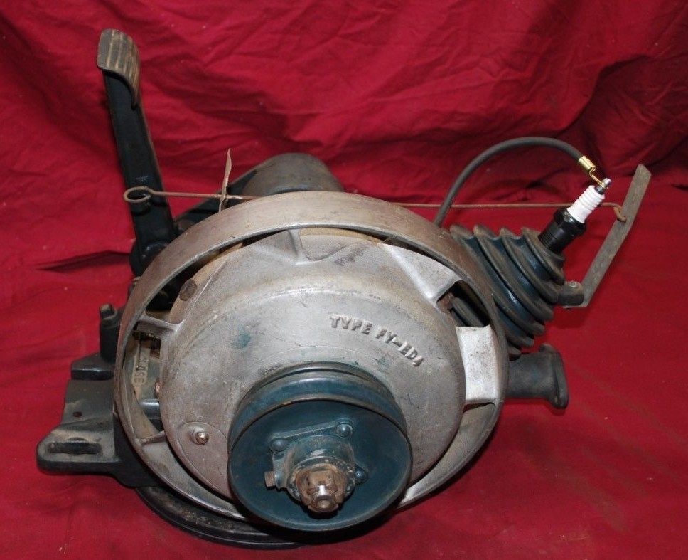 Great Running Maytag Model 92 Gas Engine Motor Hit & Miss Wringer Washer #803141