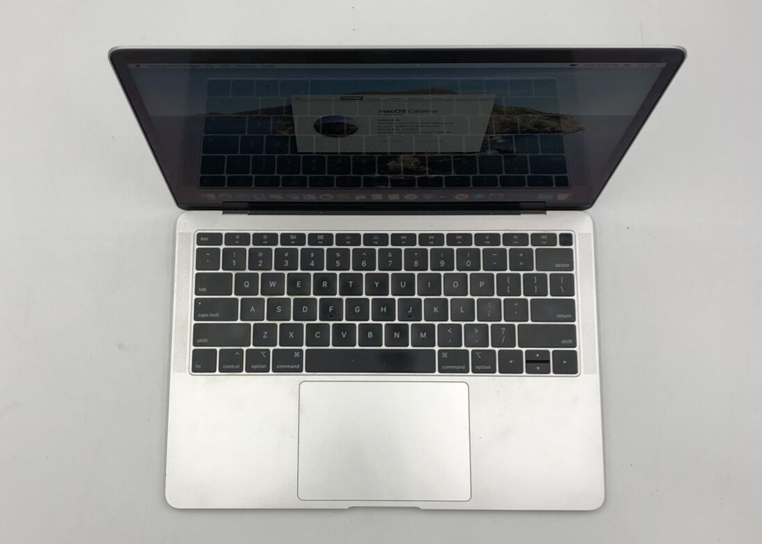 Apple MacBook Pro - A1932 - 2018 13inch - i5 1.6 GHz - 16GB Ram 251GB SSD - Picture 2 of 5