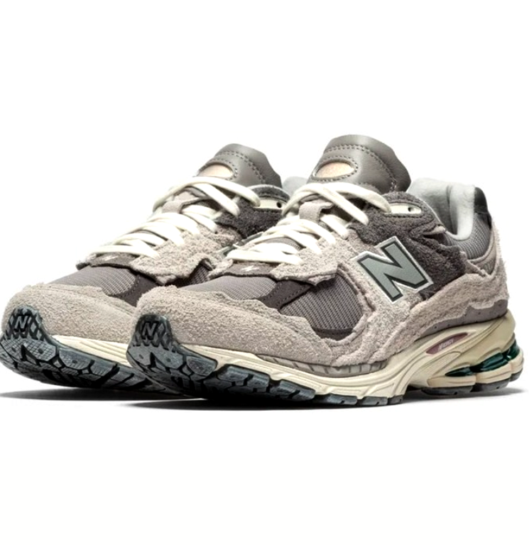 Pre-owned New Balance Balance 2002r Protection Pack Rain Cloud