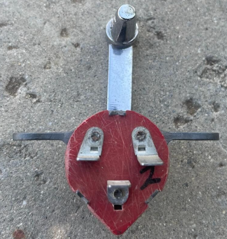 フィルバーン　6,6 FORD THUNDERBIRD CONVERTIBLE DASH POWER ANTENNA SWITCH 1965