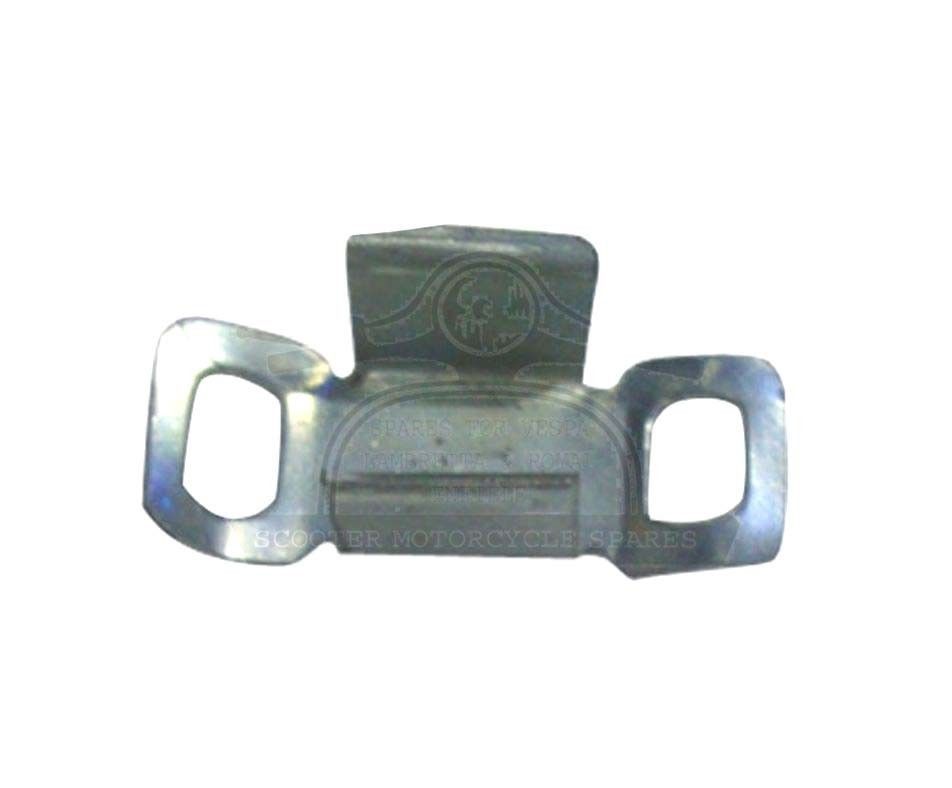 Lambretta LI Series 2 & 3 Horncast Badge Clip  