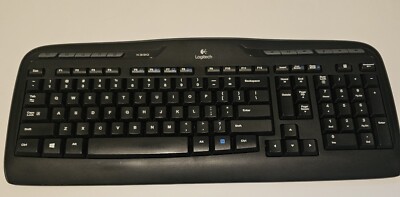 Logitech K330 Wireless Computer Keyboard No Receiver *Great Physical Condition*