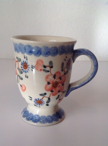 Polish Pottery Stoneware Coffee Mug Cup Pedestal 8 oz Pink Flowers Blue Border