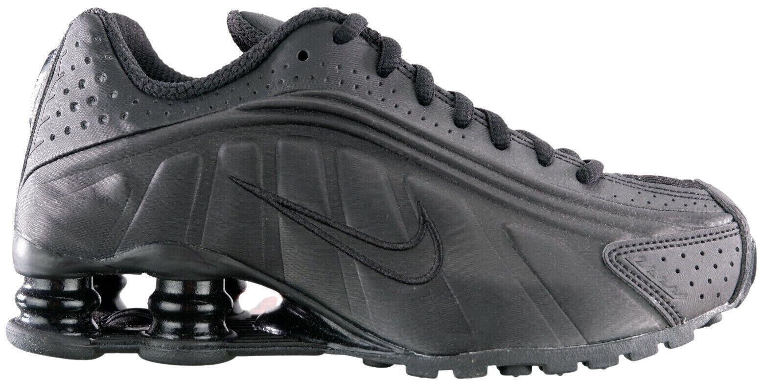 Nike Shox R4 Triple Black 2019 - BV1111-001 for Sale Nike Shox R4 Triple Black 2019 - BV1111-001 for Sale