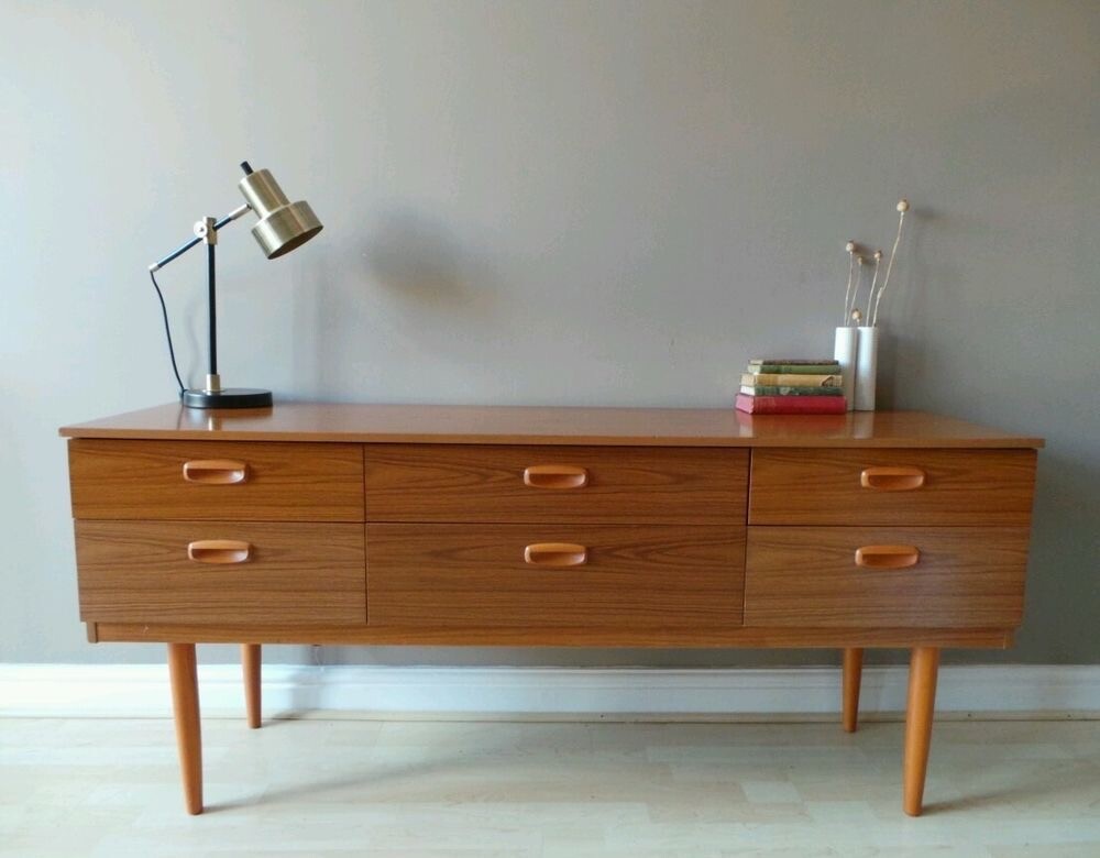 Mid century vintage schreiber sideboard/ media unit in Birstall