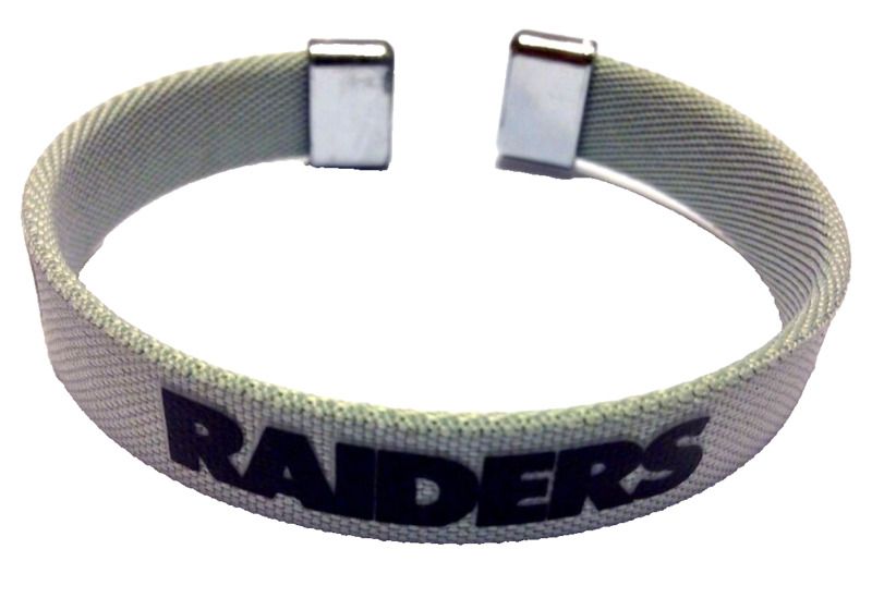 Nfl Oakland Raiders Wrist Band Bracelet Official Licensed