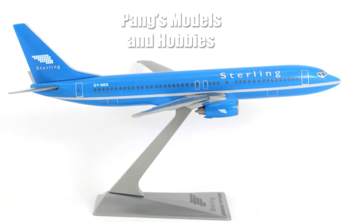 Boeing 737 737-800 Sterling Airlines - Blue - 1/200 Scale
