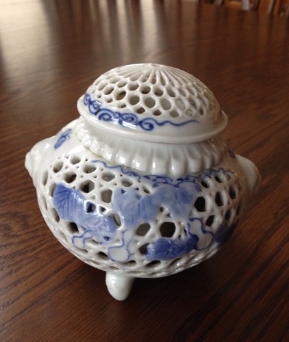 Japanese Koro Porcelain Censer Cricket Cage Hirado Meiji reticulated