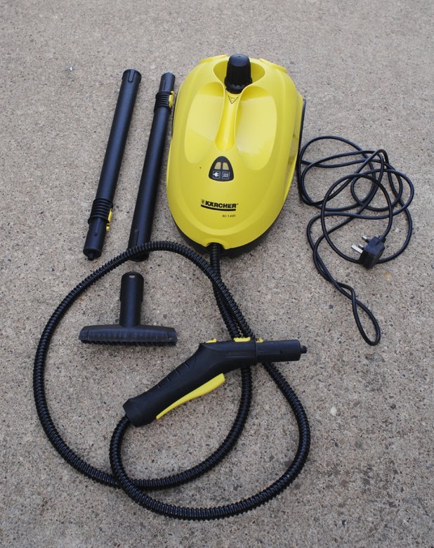 KARCHER STEAM CLEANER USED TWICE AS NEW in Doncaster, South
