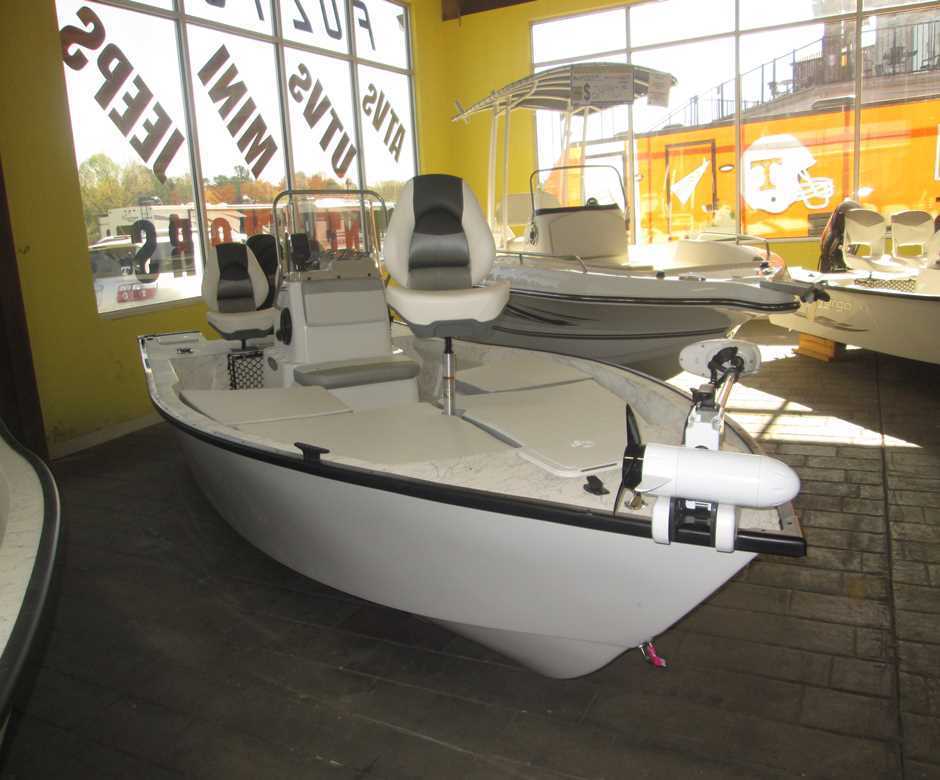 New 2018 Key Largo 181 Bay Center Console Fishing Boat - Stock # G3334