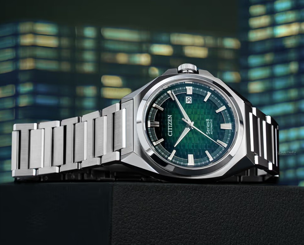 Pre-owned Citizen Series 8 Nb6050-51w Green Automatic Stainless Steel Men's Dress Watch