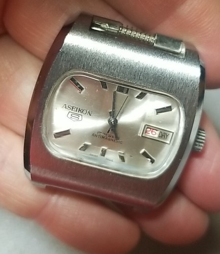 Vintage Mens Aseikon 717171 Anti-magnetic Watch 17 Jewels Swiss