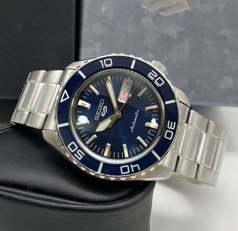 Pre-owned Seiko 5 Sports Srpk97k1 Skx Series Style Blue Dial Analog Automatic Men's Watch