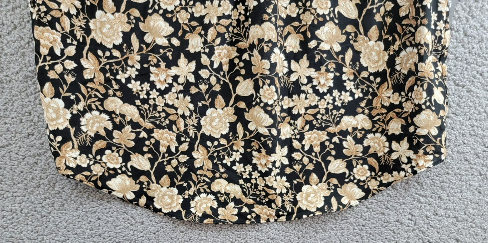 Vince Camuto Floral-Print Flutter-Sleeve Top Women's M Multi V-Neck Pullover - Picture 4 of 14