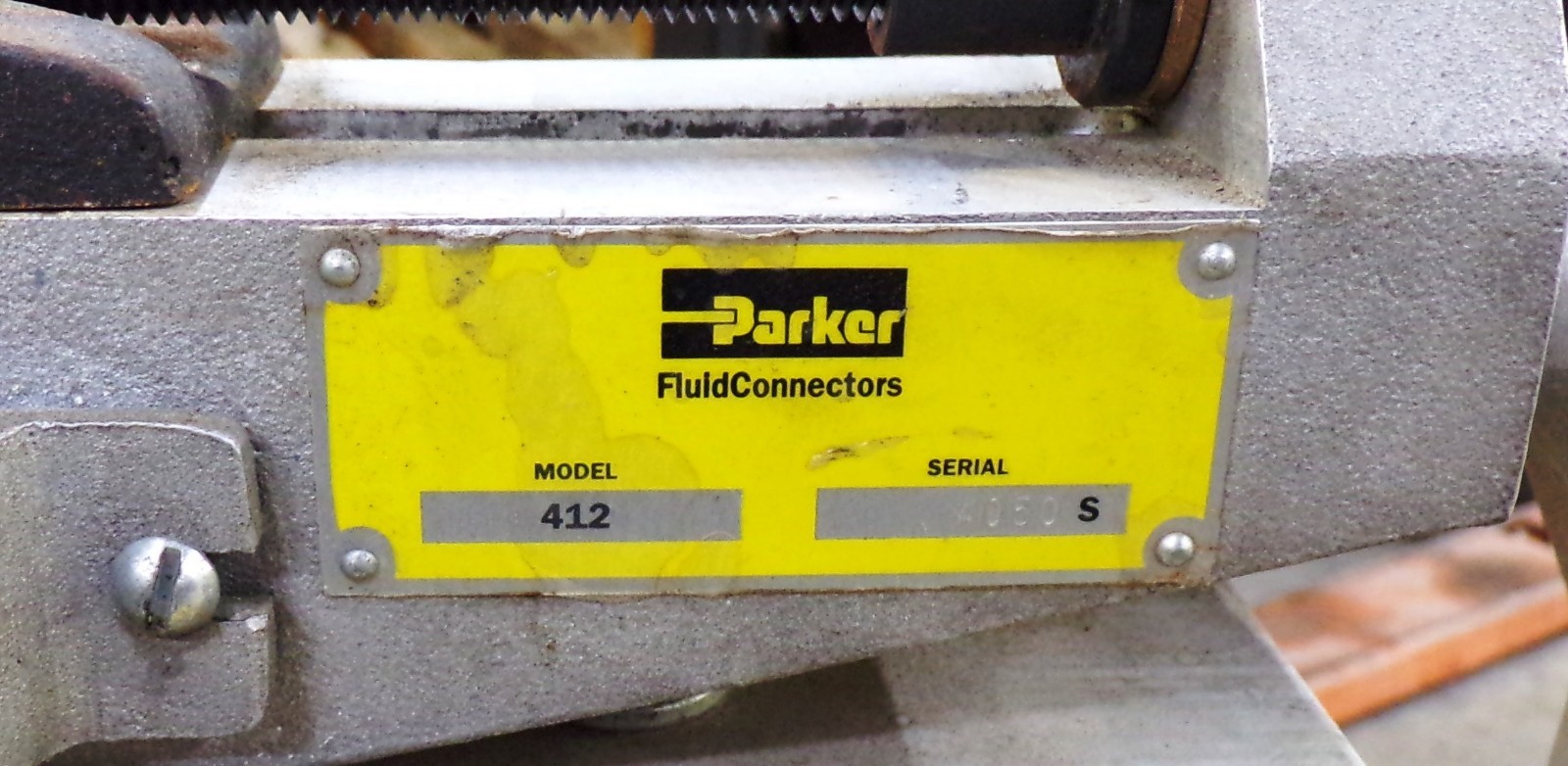 PARKER TUBING BENDER WITH ACCESSORIES MODEL 412
