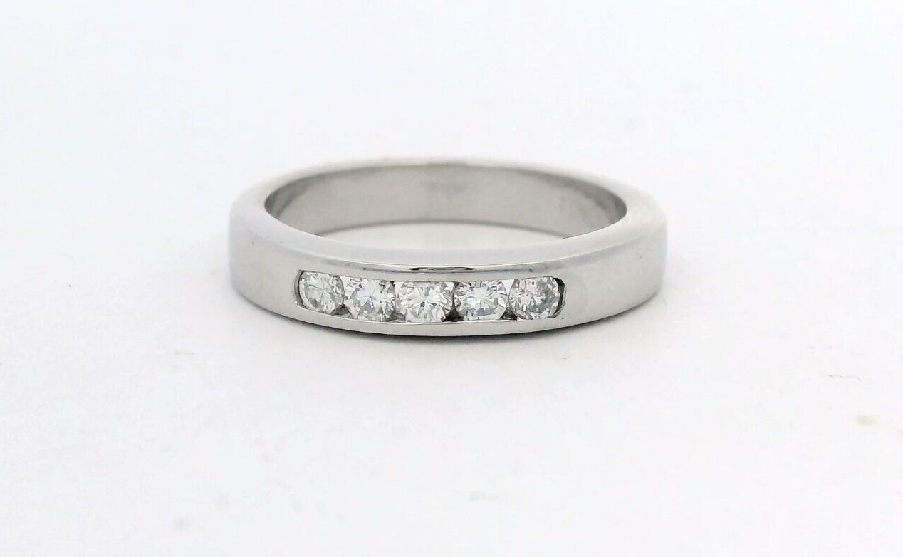 Platinum .30ct Round Diamond Band Ring (F, SI1) 3.6mm Size 5