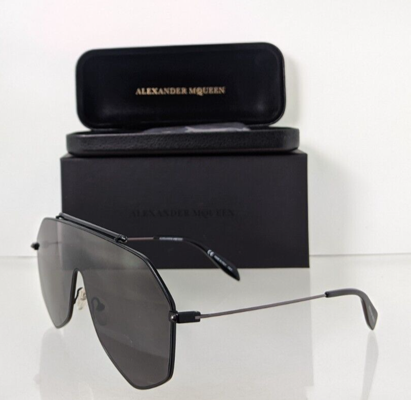 Pre-owned Alexander Mcqueen Brand Authentic  Sunglasses Mq 0138 Black 001 99mm Frame In Gray