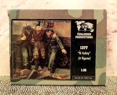 1/35 Verlinden VP To Safety German Tankers carrying Wounded WWII 1377