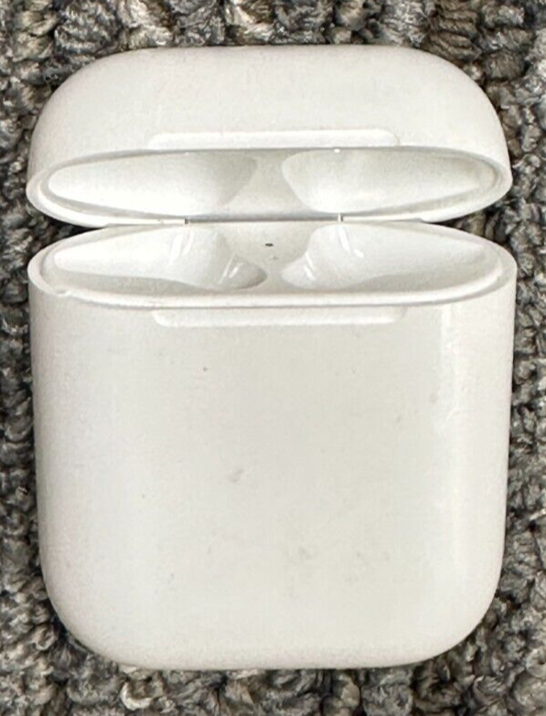 Apple AirPods Charging Case 2nd Generation Airpods Charging
