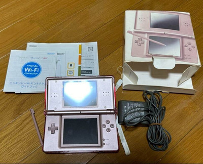 Nintendo DS Lite System Portable Console Metalic Pink
