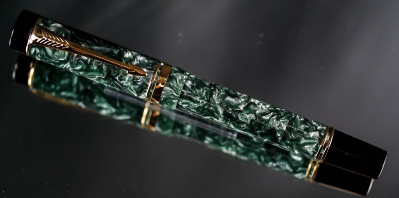 Parker Continental Mkii Green Marble Fountain Pen 