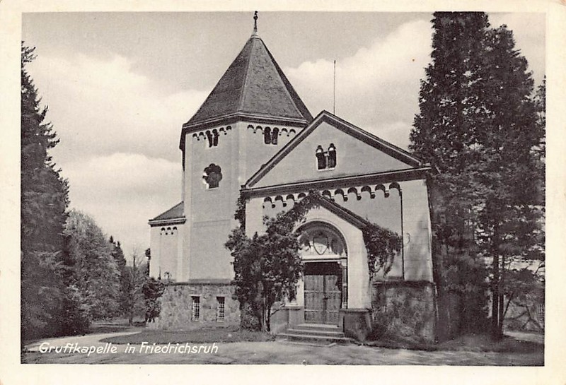Friedrichsruh - Gruftkapelle  (7336)