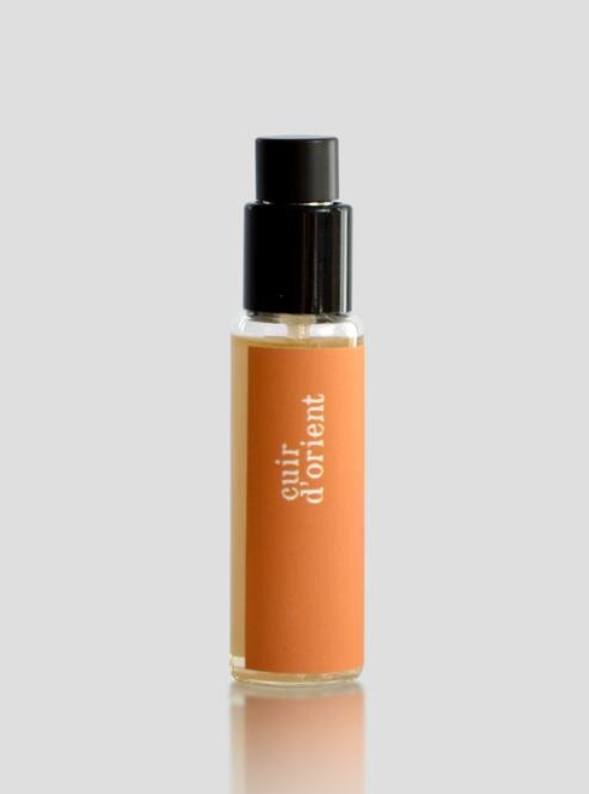 Sous le manteau Cuir d'Orient Unisex Fragrance 14ml | eBay