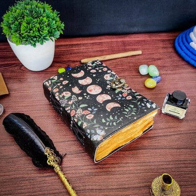 Moon Phase Vintage Leather Journal Dairy Handmade Antique Sketchbook 200 Pages